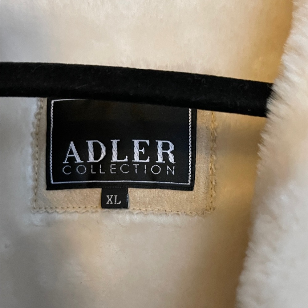 Chic Beige Teddy Jacket - Picture 2 of 9